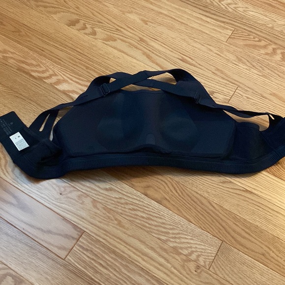 Lululemon Air Support Bra NEVER WORN Size 36C, Navy Blue - Picture 6 of 15